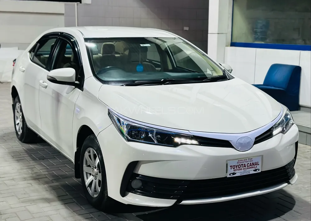 Toyota Corolla 2018 for Sale in Gujrat Image-1
