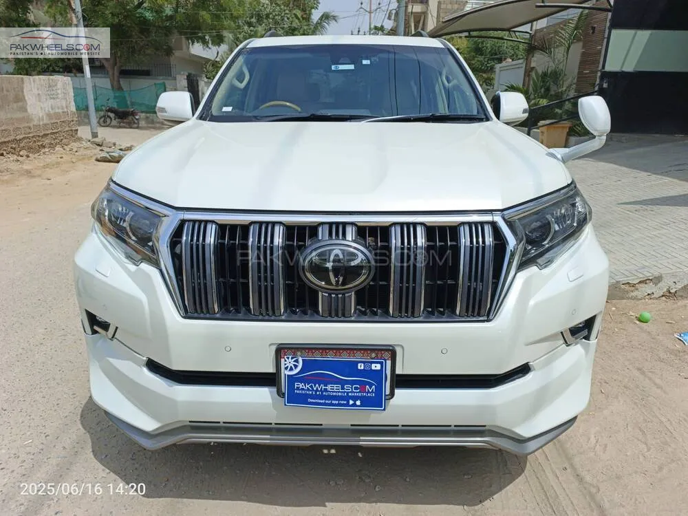 Toyota Prado 2020 for Sale in Karachi Image-1
