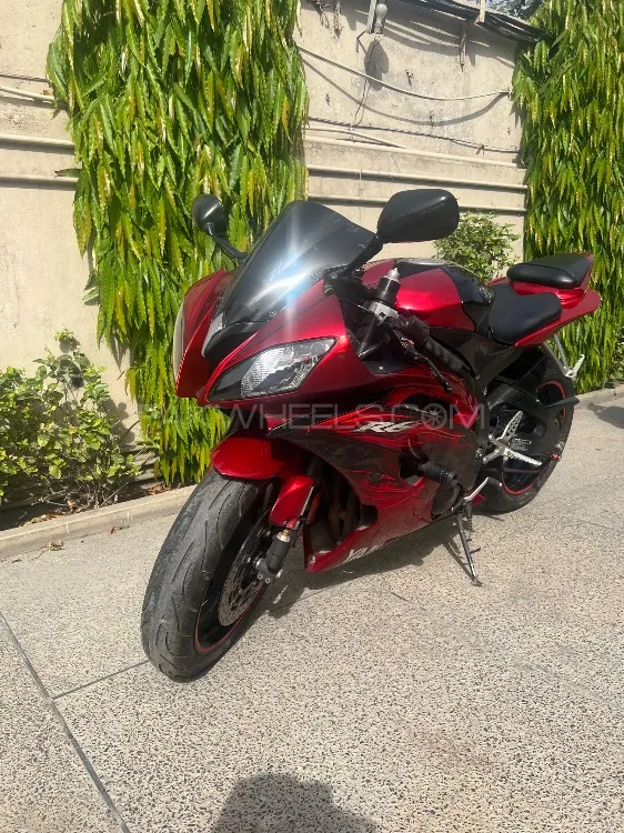 Yamaha YZF-R6 2011 for Sale Image-1