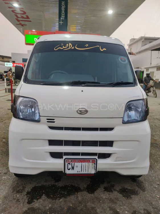 Daihatsu Hijet 2011 for Sale in Karachi Image-1