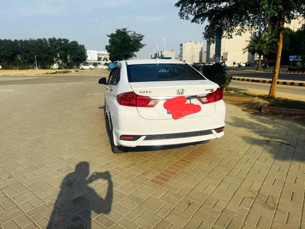 Honda City 2022 for Sale in Lahore Image-1