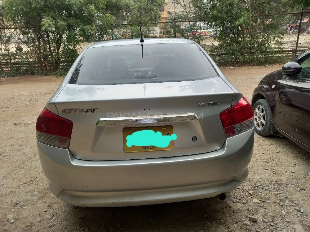 Honda City 2010 for Sale in Karachi Image-1