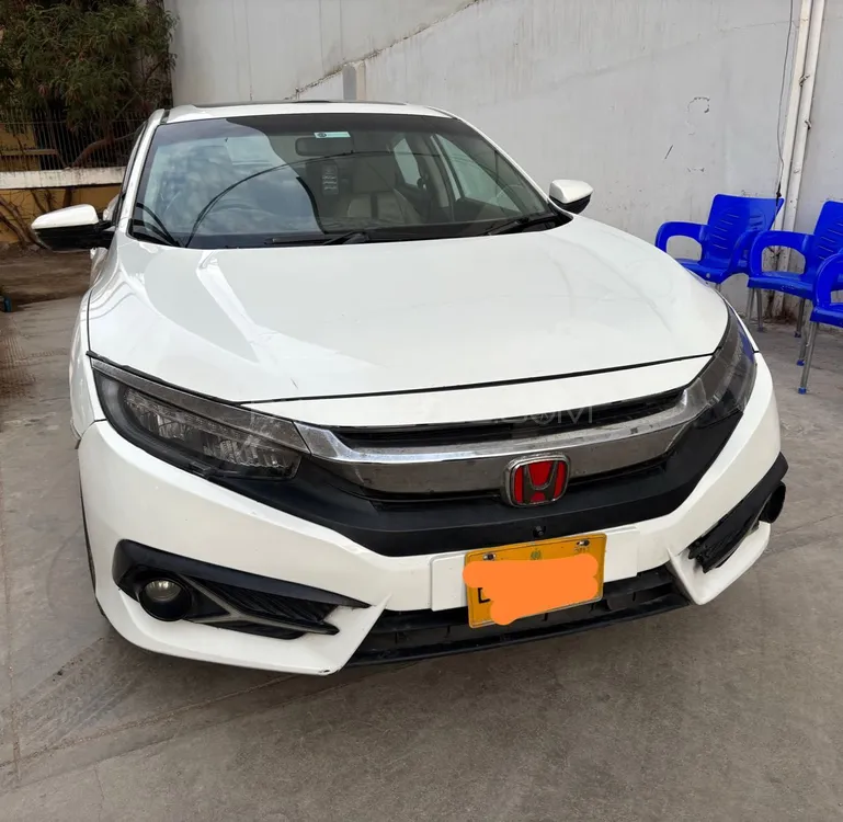 Honda Civic 2017 for Sale in Karachi Image-1