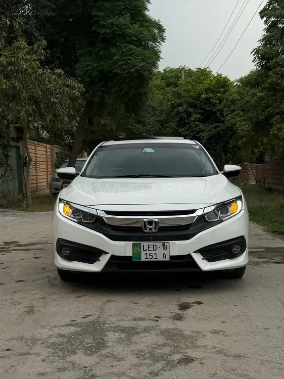 Honda Civic 2018 for Sale in Lahore Image-1