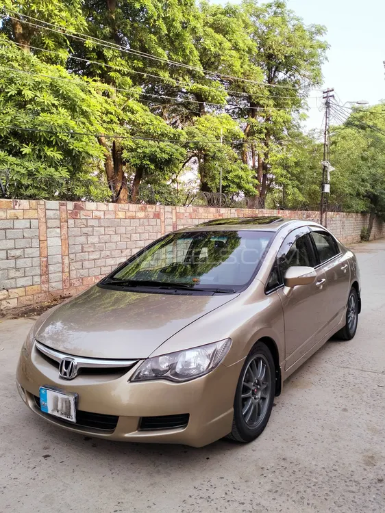 Honda Civic 2010 for Sale in Islamabad Image-1
