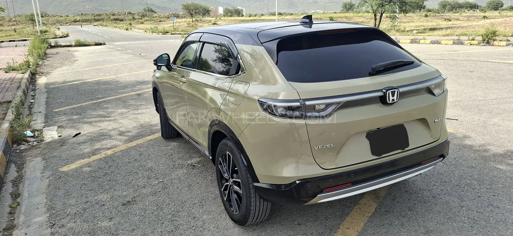 Honda Vezel 2021 for Sale in Islamabad Honda Vezel 2021 for Sale in Islamabad Image-17