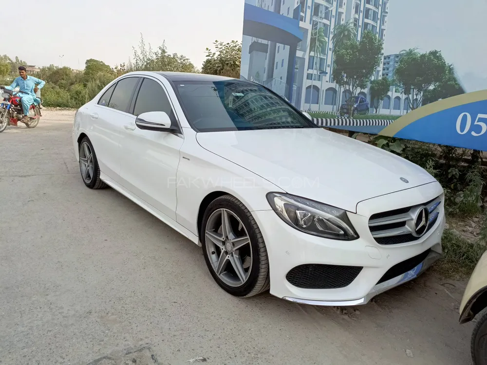 Mercedes Benz C Class 2015 for Sale in Islamabad Image-1