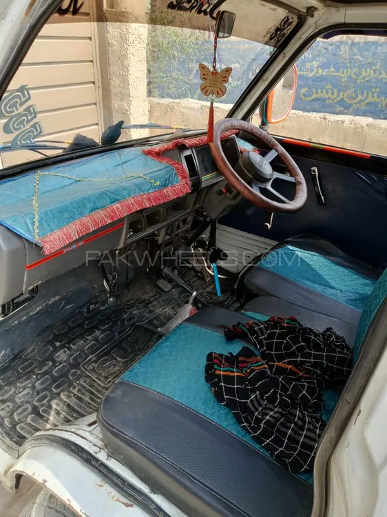 Suzuki Bolan 2011 for Sale in Taunsa sharif Image-1