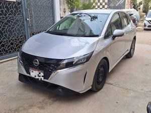NISSAN NOTE E POWER
2021 MODEL
2024 REG
4.5 GRADE 
51K MILEAGE 
FOR MORE DETAILS PLEASE CONTACT