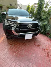 Toyota Hilux Revo V Automatic 2.8 2021 for Sale