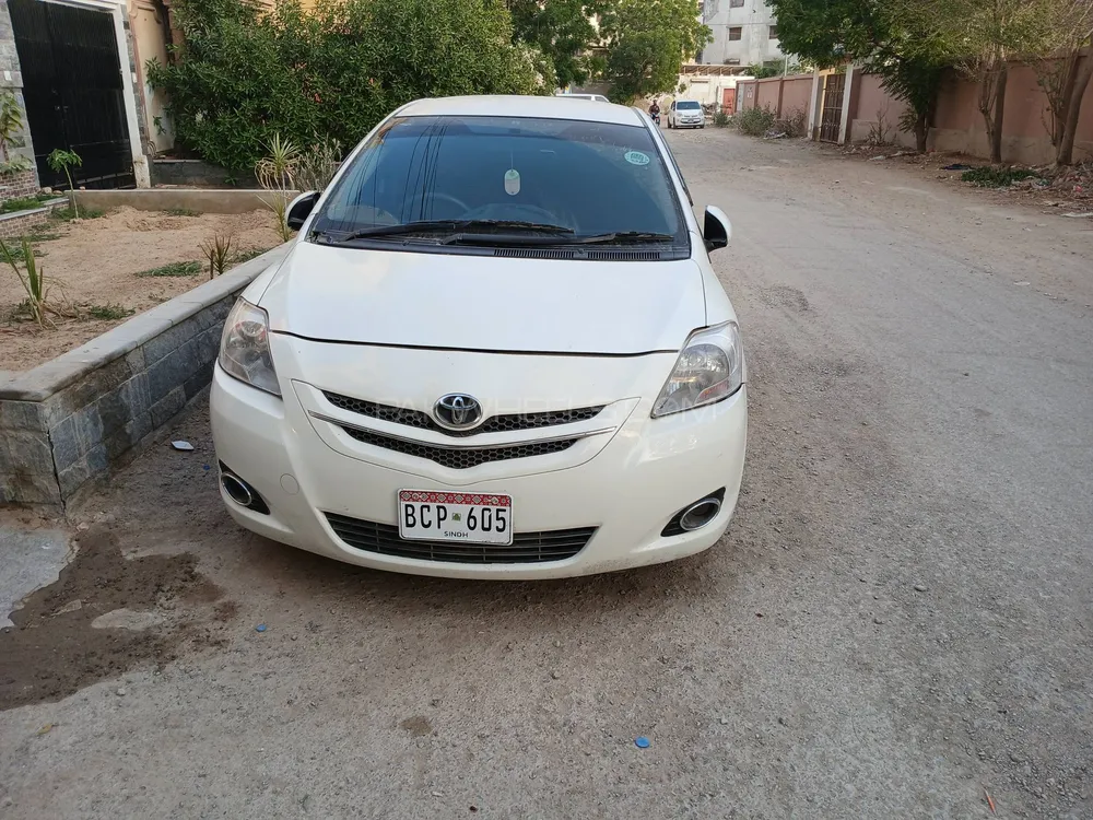Toyota Belta 2011 for Sale in Karachi Image-1