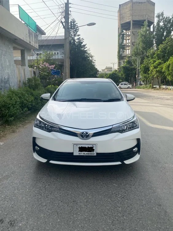 Toyota Corolla 2016 for Sale in Islamabad Image-1