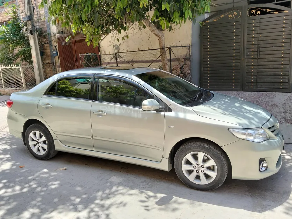Toyota Corolla 2011 for Sale in Islamabad Image-1