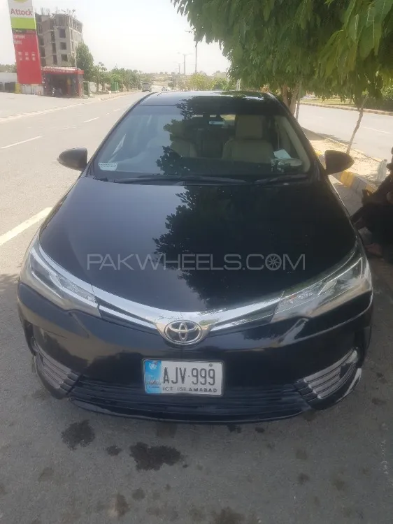 Toyota Corolla 2018 for Sale in Islamabad Image-1