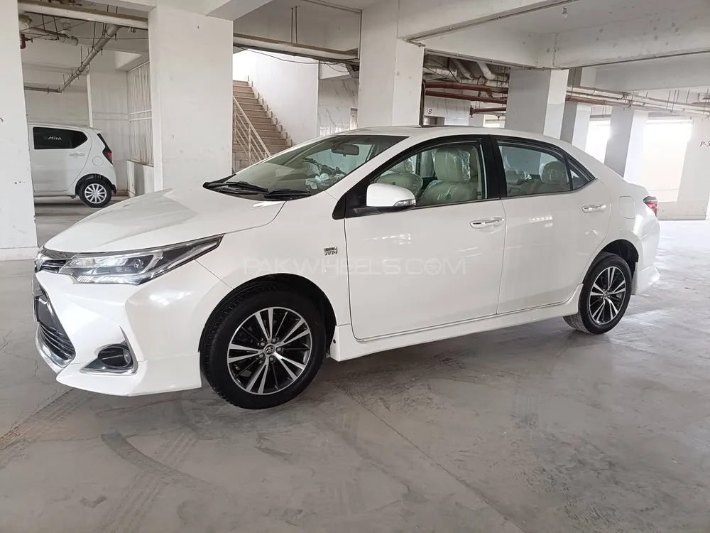 Toyota Corolla 2020 for Sale in Karachi Image-1