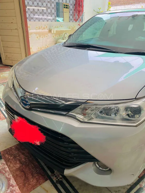 Toyota Corolla Axio 2017 for Sale in Peshawar Image-1