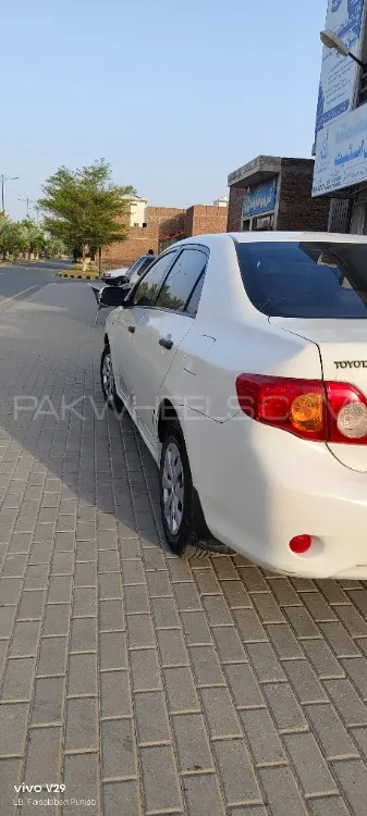 Toyota Corolla 2010 for Sale in Faisalabad Image-1