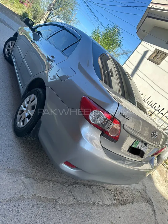 Toyota Corolla 2013 for Sale in Peshawar Image-1