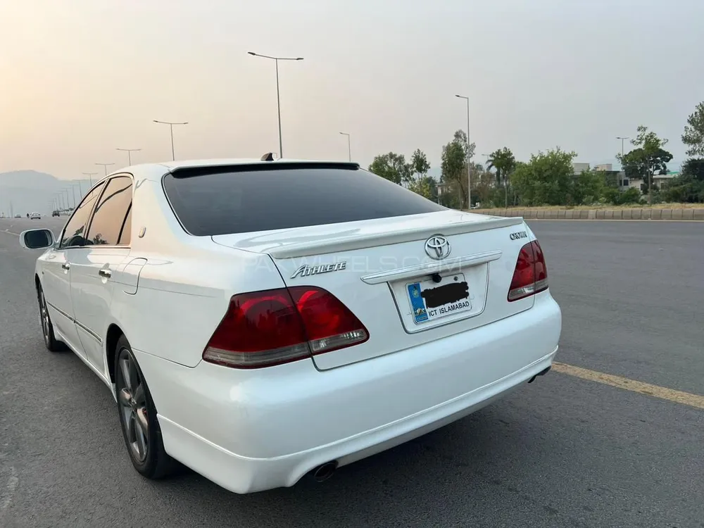Toyota Crown 2006 for Sale in Islamabad Image-1