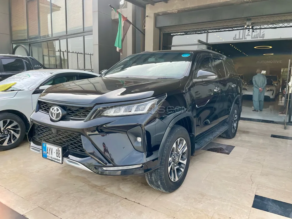 Toyota Fortuner 2022 for Sale in Islamabad Image-1
