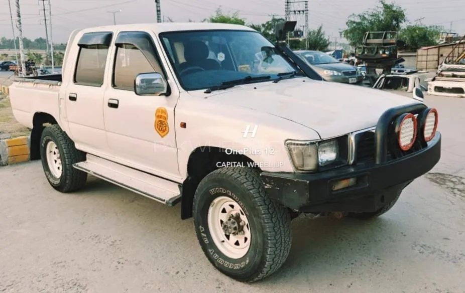 Toyota Hilux 1989 for Sale in Islamabad Image-1