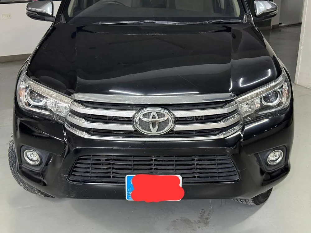 Toyota Hilux 2021 for Sale in Lahore Image-1