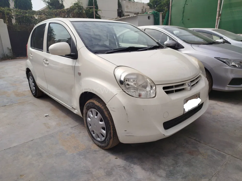 Toyota Passo 2013 for Sale in Karachi Image-1