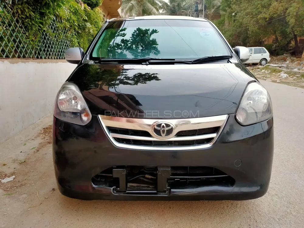Toyota Pixis Epoch 2012 for Sale in Karachi Image-1