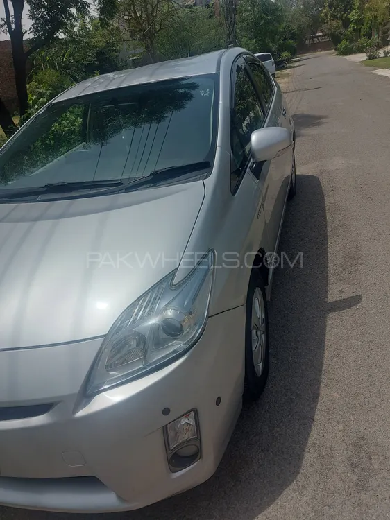 Toyota Prius 2009 for Sale in Lahore Image-1