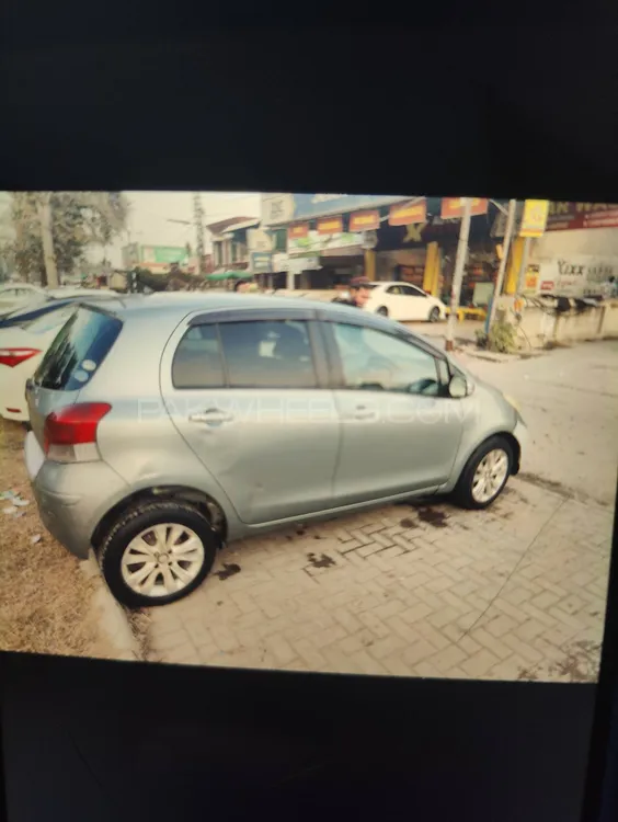 Toyota Vitz 2008 for Sale in Lahore Image-1