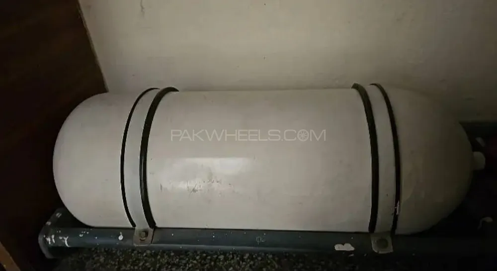 CNG Cylinder Image-1