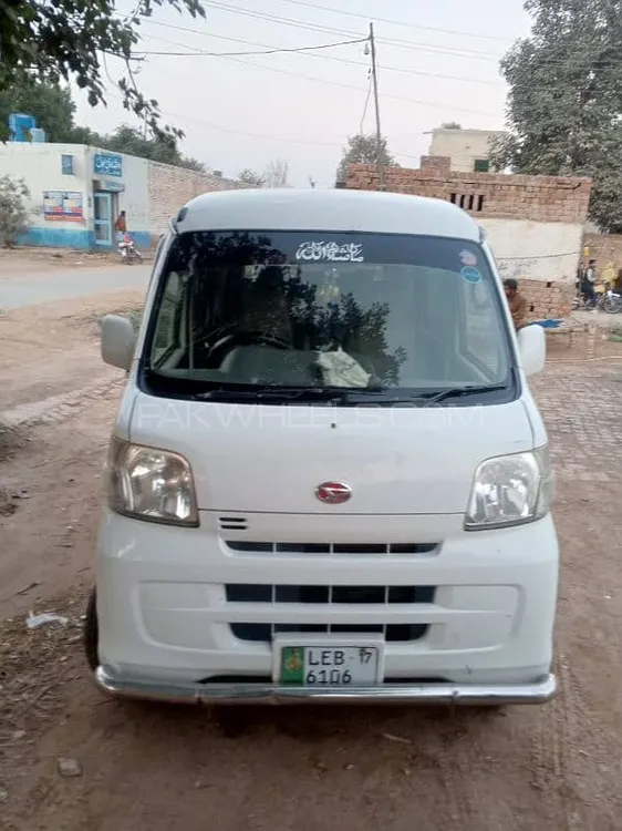 Daihatsu Hijet 2017 for Sale in Faisalabad Image-1