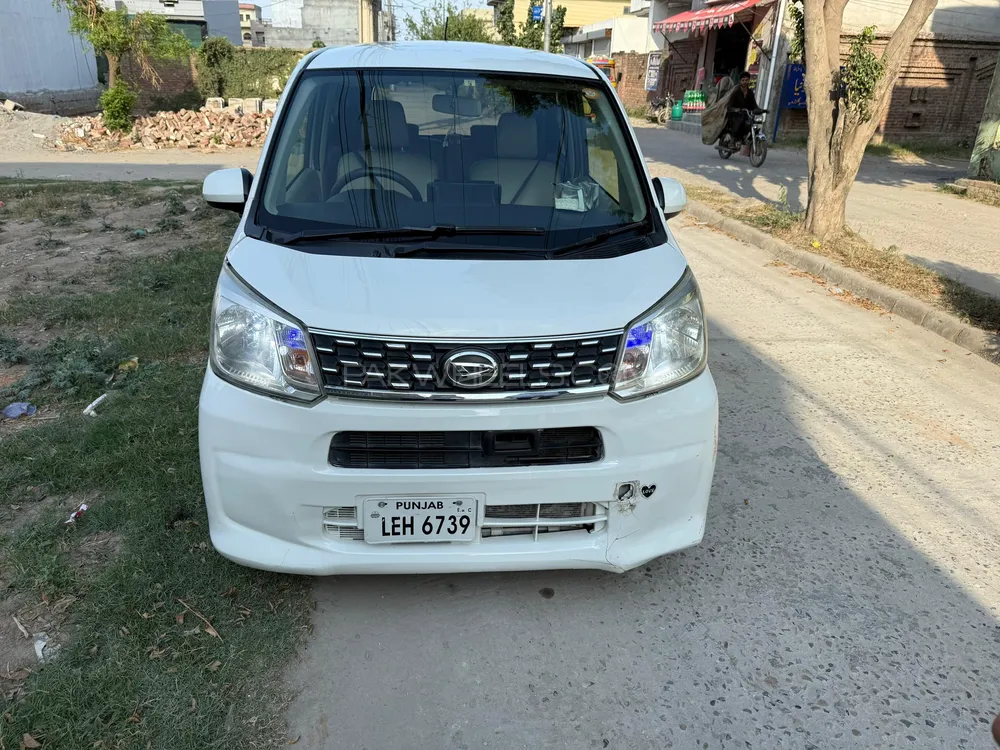 Daihatsu Move 2015 for Sale in Sialkot Image-1