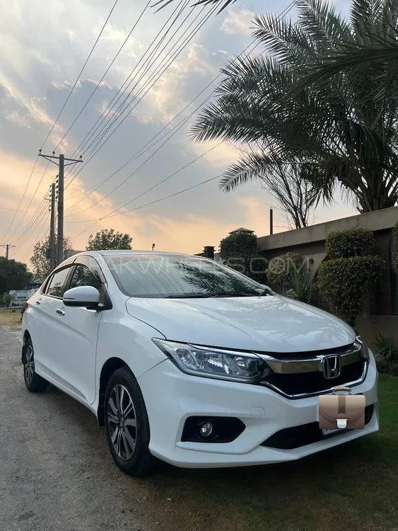 Honda City 2022 for Sale in Lahore Image-1