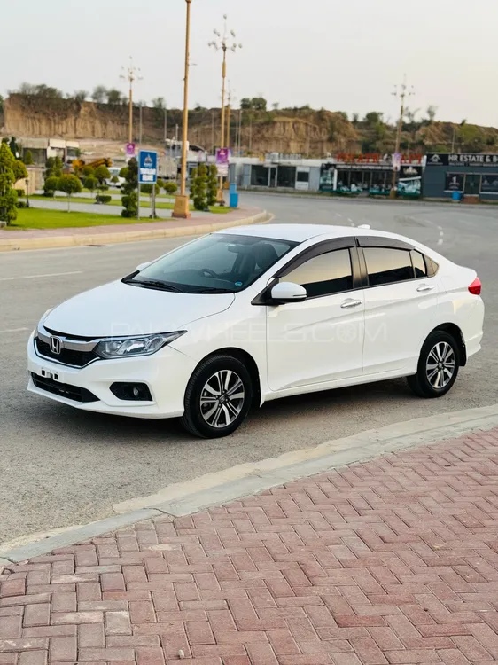 Honda City 2022 for Sale in Islamabad Image-1