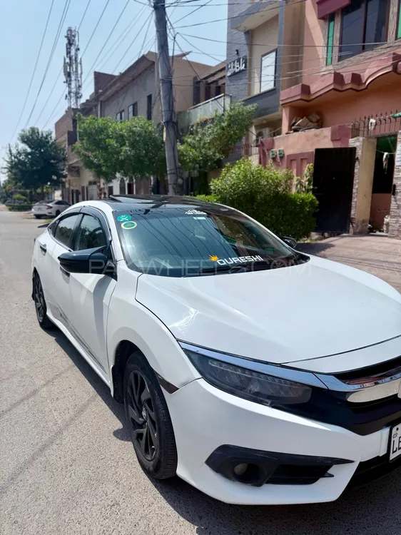 Honda Civic 2017 for Sale in Multan Image-1