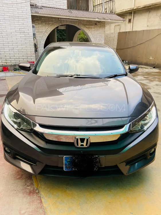 Honda Civic 2018 for Sale in Islamabad Image-1