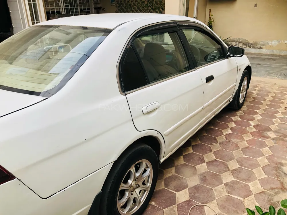 Honda Civic 2005 for Sale in Multan Image-1