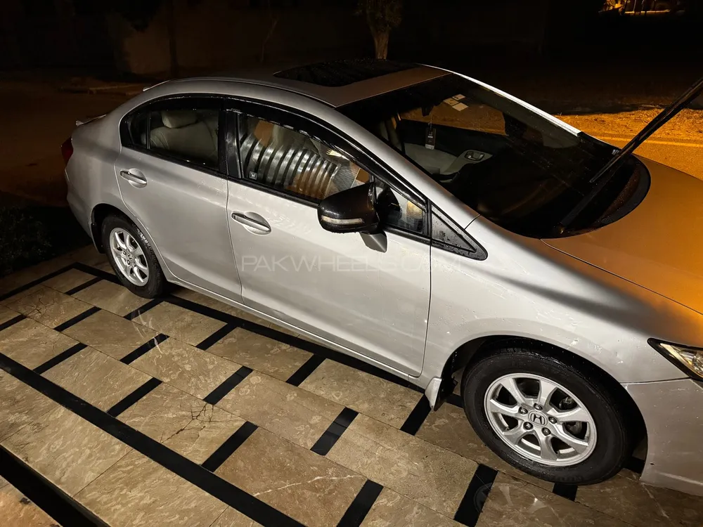 Honda Civic 2013 for Sale in Lahore Image-1