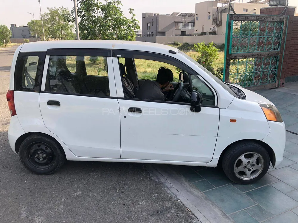 Honda Life 2010 for Sale in Lahore Image-1
