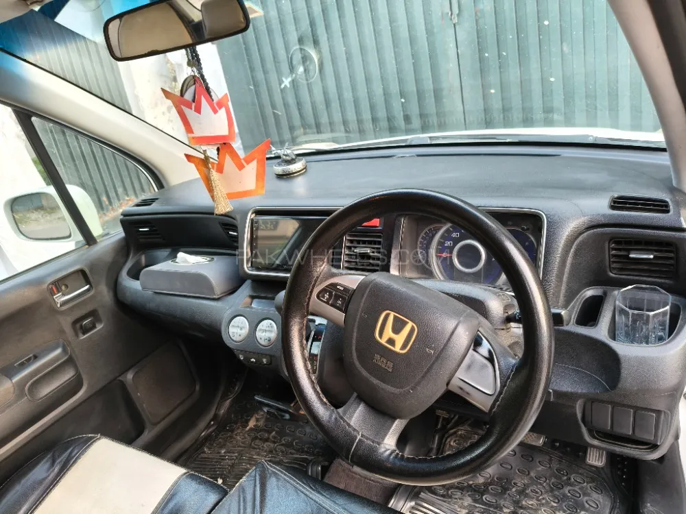 Honda Life 2012 for Sale in Lahore Image-1