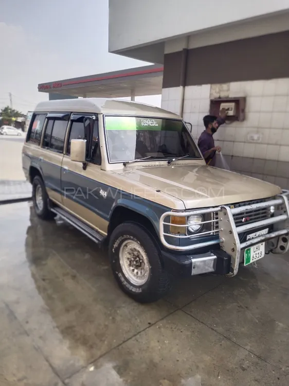 Mitsubishi Pajero 1986 for Sale in Islamabad Image-1