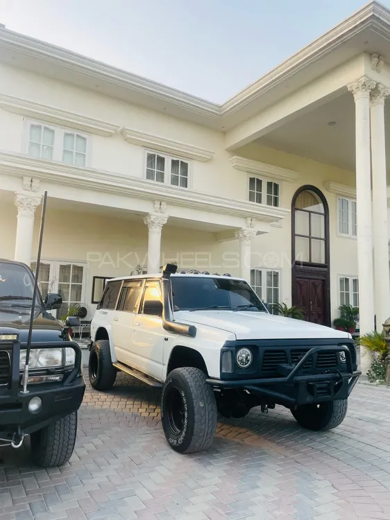 Nissan Patrol 1990 for Sale in Faisalabad Image-1