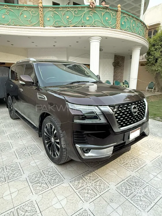 Nissan Patrol 2012 for Sale in Karachi Image-1