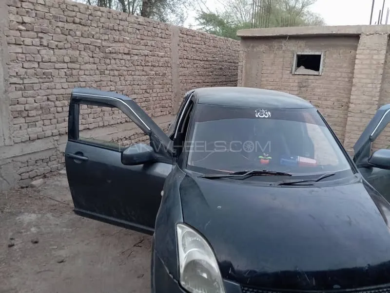 Suzuki Swift 2012 for Sale in Sehwan Sharif Image-1