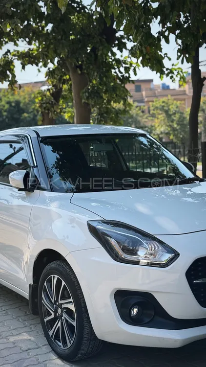 Suzuki Swift 2023 for Sale in Lahore Image-1