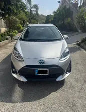 Toyota Aqua S 2018 for Sale