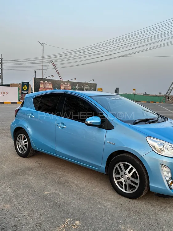Toyota Aqua 2015 for Sale in Islamabad Image-1