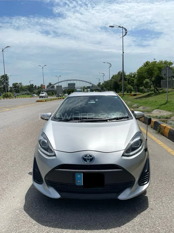 Toyota Aqua 2018 for Sale in Islamabad Image-1
