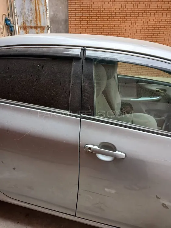 Toyota Corolla 2013 for Sale in Lahore Image-1